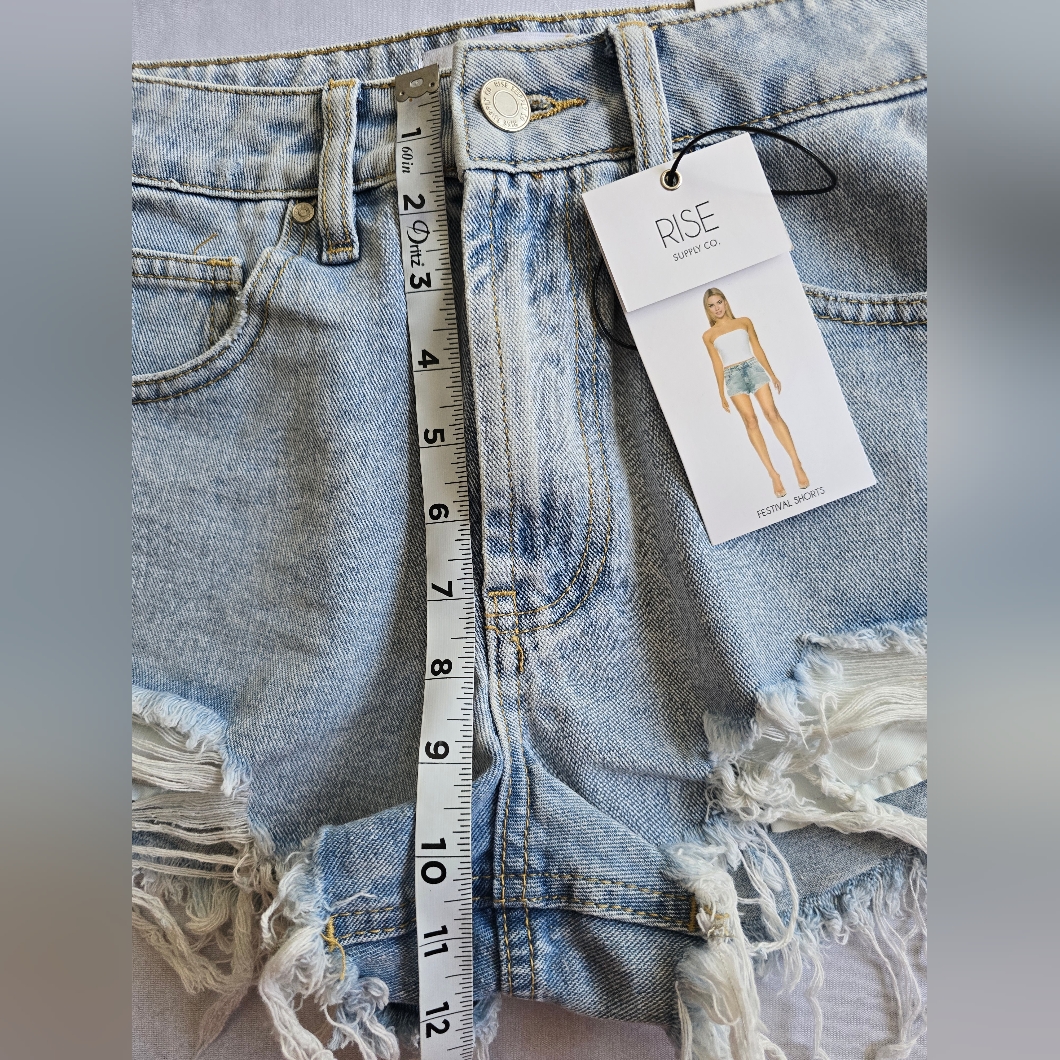 Rise Light Wash Blue Distressed Denim Festival Shorts Size 5 — image 4 of 8